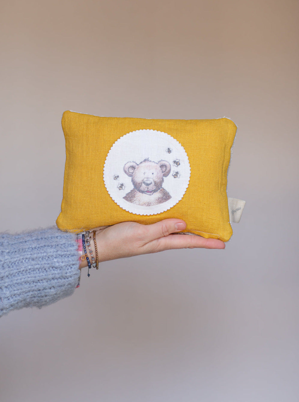 Zirbenkissen mit Motiv | 'Teddy'