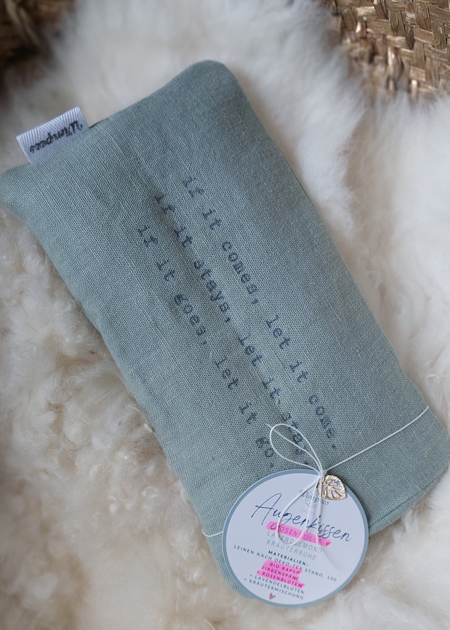pure. affirmation Augenkissen |