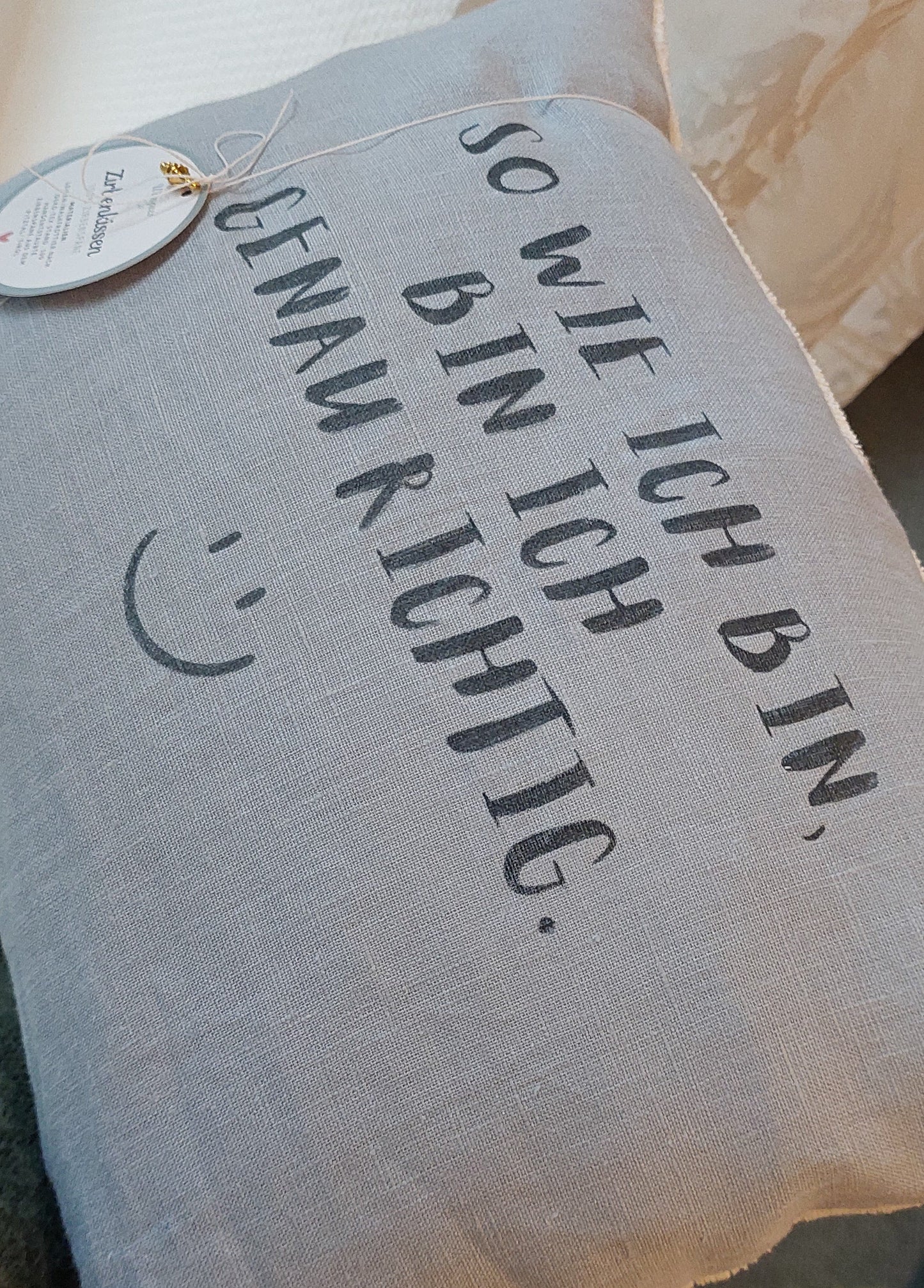 pure. affirmation Zirbenkissen | So wie ich bin, bin ich genau richtig.