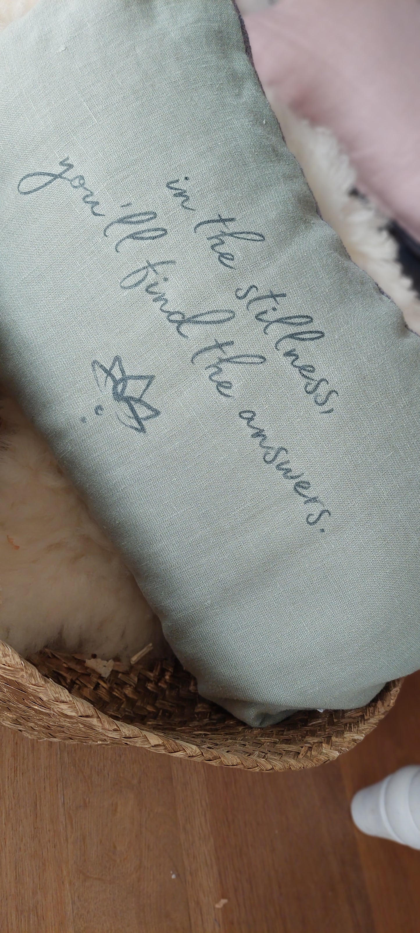 pure. affirmation Zirbenkissen | in the stillness you'll find the answers.