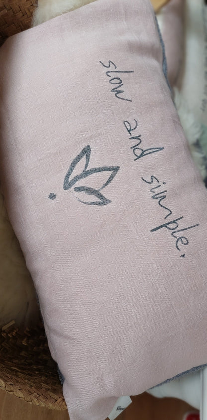 pure. affirmation Zirbenkissen | slow and simple.