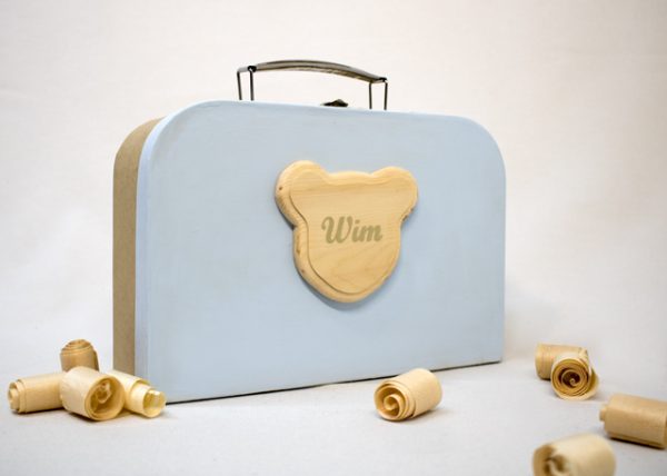 Geschenkkoffer mit Namen - Motiv Bär - Farbe blau - 2